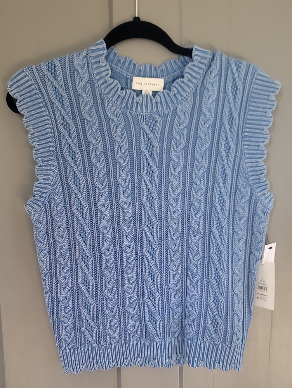 Light Blue Cable Knit Ruffle-Edge V-Neck Sweater Vest